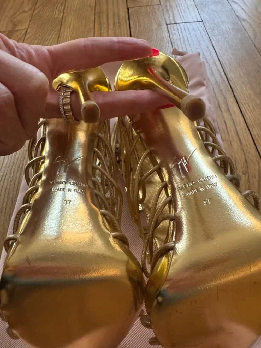 Gold Giuseppe Zanotti Roman style Stilettos - Picture 7 of 8